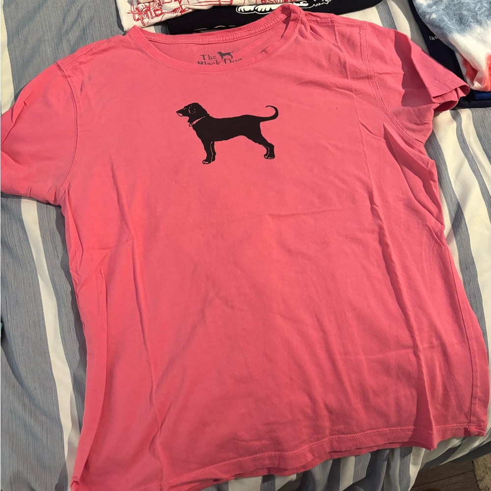 The Black Dog Pink T-Shirt with Black Dog Graphic